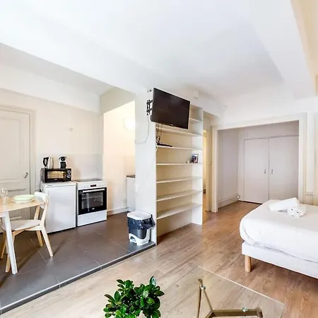 公寓 Calm And Ideally Located In Bellecour